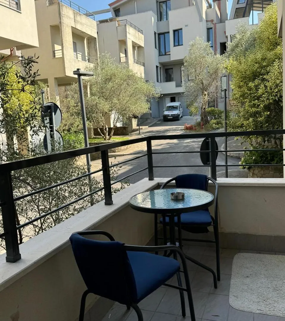 Sunrise Comforts Apartment Tirana
